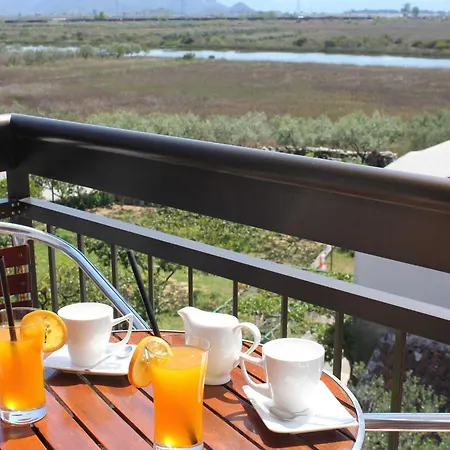 San Antonio-one Bedroom With Balcony No 2 * بلوتشي