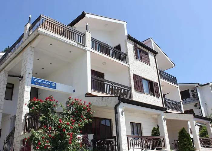 San Antonio-one Bedroom With Balcony No 2 Ploce (Dubrovnik-Neretva)